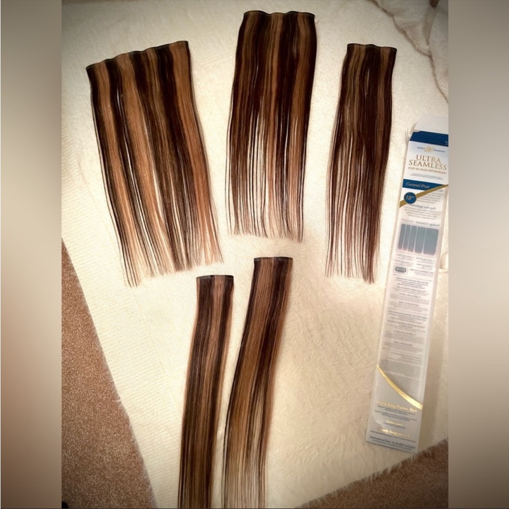 Barely Xtensions®️ Caramel Frost 18” Seamless Hair Extensions